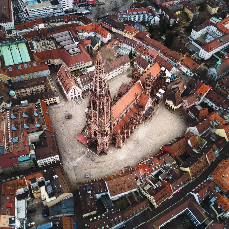 Luxus Apartment Colloseum In Der Stadt Freiburg Bagian luar foto